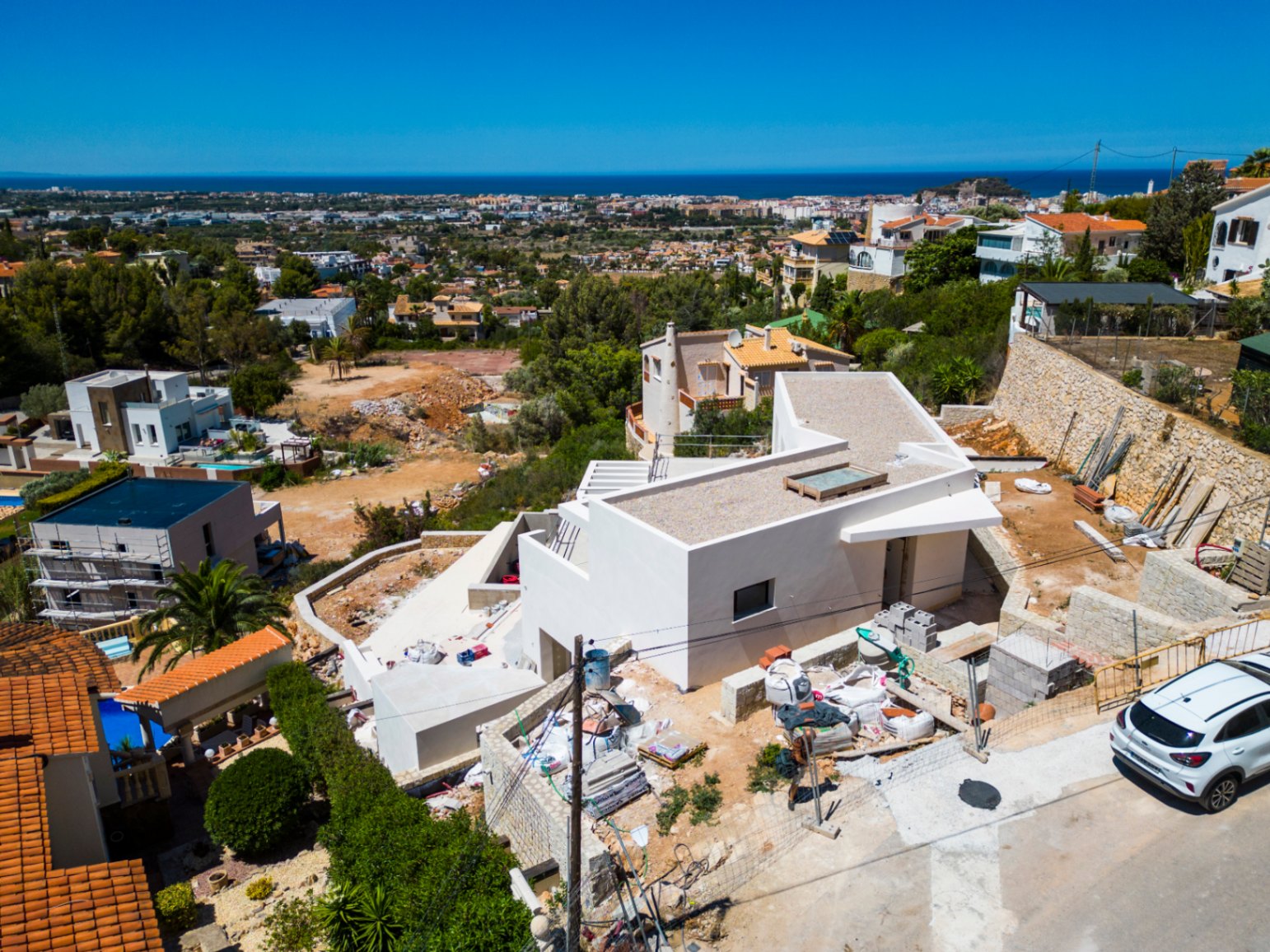 Modernes Villen bereits im Bau in La Pedrera, Dénia