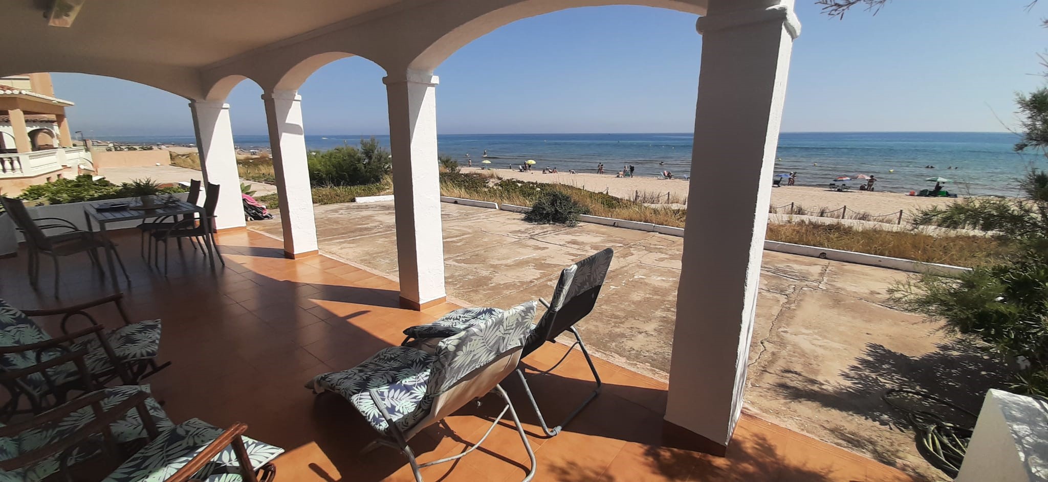 Villa independiente en primera línea de playa, Dénia